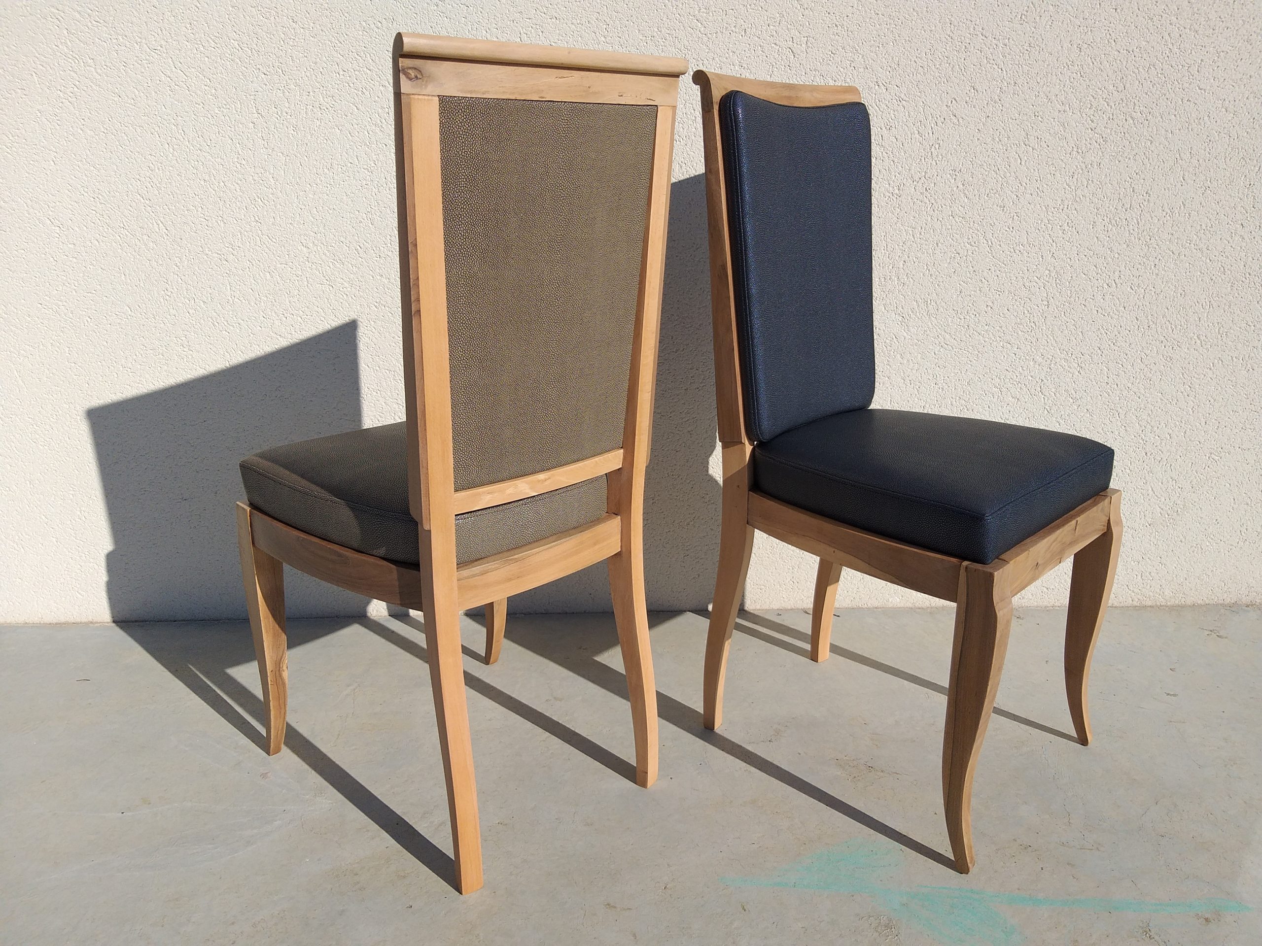 Chaises salle à manger Simili cuir skai restauration réfection SEDENTaire artisan Tapissier décorateur Aveyron Lozère Cantal Tarn