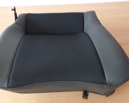 Refection Assise véhicule utilitaire cuir tissu sellier reprise mousse