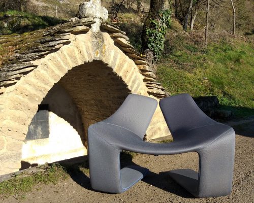 Fauteuil ZEN STEINER Paris SEDENTaire.com tapissier sellier réfection tissu habillage Aveyron Lozère Cantal Hérault Tarn KWOK HOI CHAN SEDENTaire
