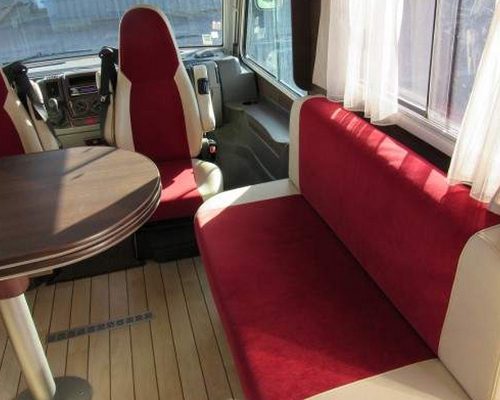 SEDENTaire camping car habillage sièges et banquettes Aveyron Lozere